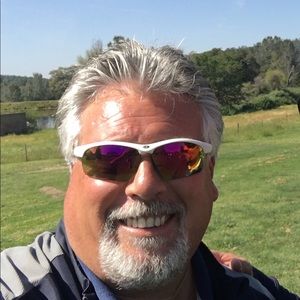 Meet your Posher, Martin